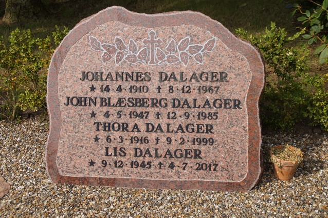 Billede af gravsten på Holstebro Nordre Kirkegård