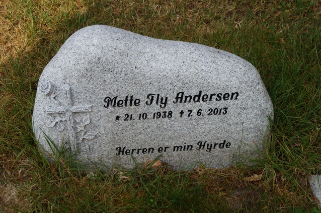 Billede af gravsten på Holstebro Nordre Kirkegård
