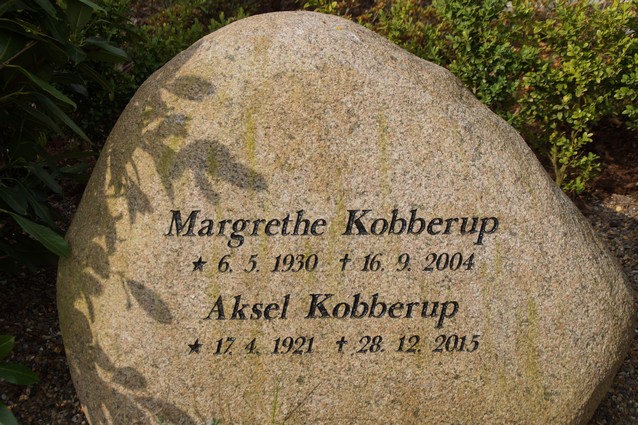 Billede af gravsten på Holstebro Nordre Kirkegård