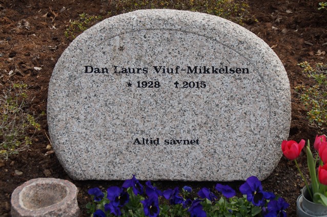 Billede af gravsten på Holstebro Nordre Kirkegård
