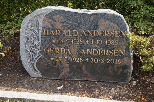 Billede af gravsten på Holstebro Nordre Kirkegård