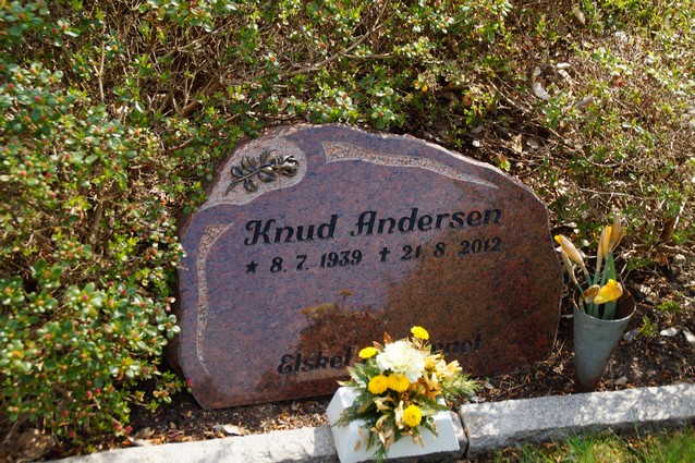 Billede af gravsten på Holstebro Nordre Kirkegård