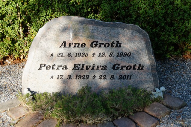 Billede af gravsten på Holstebro Nordre Kirkegård
