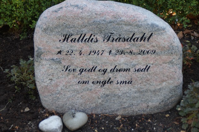Billede af gravsten på Holstebro Nordre Kirkegård