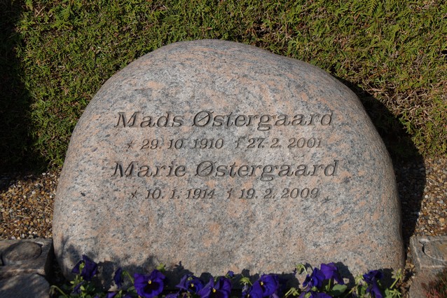 Billede af gravsten på Holstebro Nordre Kirkegård