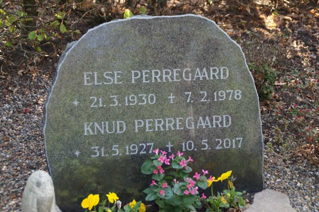 Billede af gravsten på Holstebro Nordre Kirkegård
