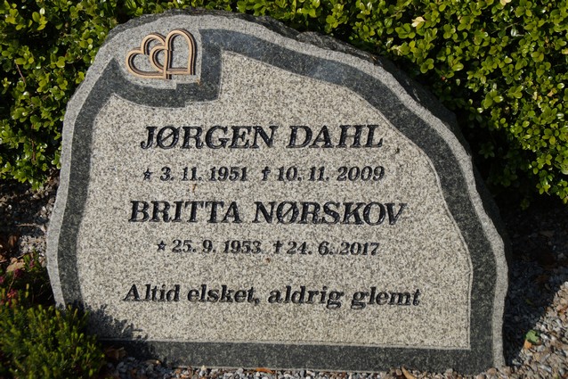Billede af gravsten på Holstebro Nordre Kirkegård