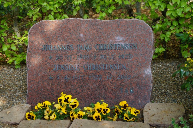 Billede af gravsten på Holstebro Nordre Kirkegård