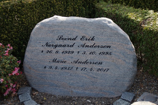 Billede af gravsten på Holstebro Nordre Kirkegård