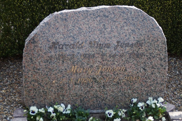 Billede af gravsten på Holstebro Nordre Kirkegård
