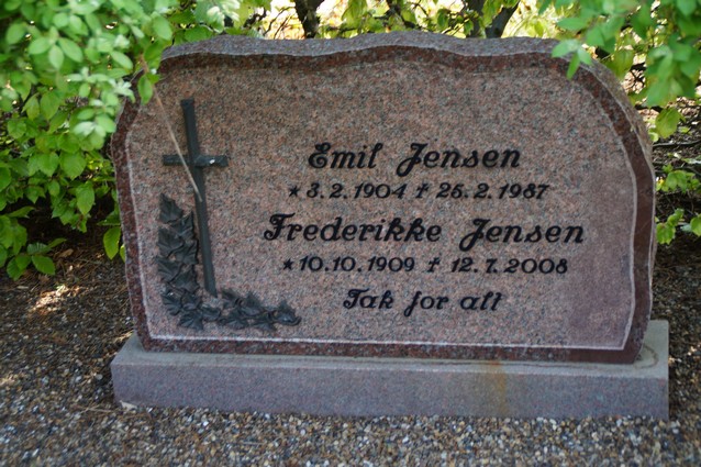 Billede af gravsten på Holstebro Nordre Kirkegård