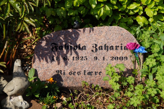 Billede af gravsten på Holstebro Nordre Kirkegård