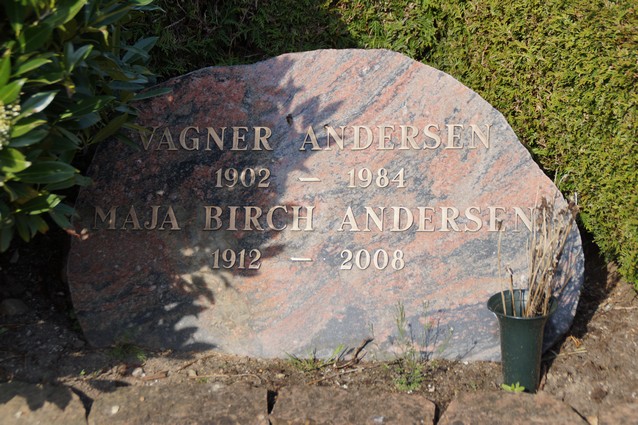 Billede af gravsten på Holstebro Nordre Kirkegård