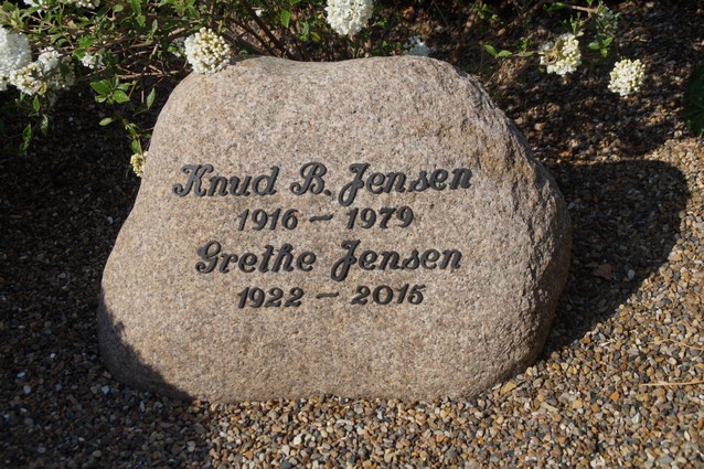Billede af gravsten på Holstebro Nordre Kirkegård