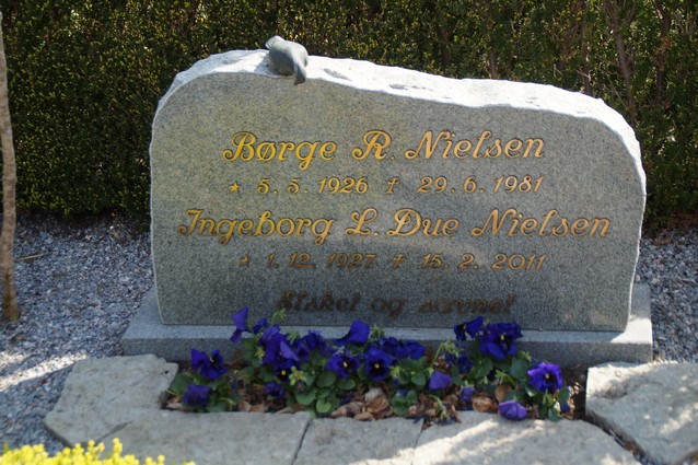 Billede af gravsten på Holstebro Nordre Kirkegård